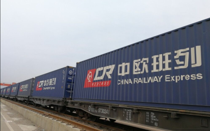 中欧班列跑出丝路“新速度”